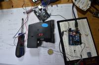 Muenzpruefer mit leerem Arduino Board zum Test der seriellen Ausgabe